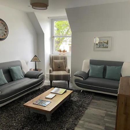 The Holiday Hoose Kinghorn Εξωτερικό φωτογραφία